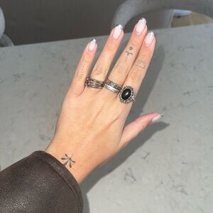Vintage Silver and Onyx Ring